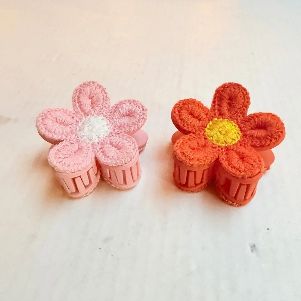 N/A embroidered flower
